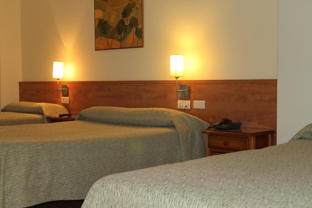 Flora Parc 3*