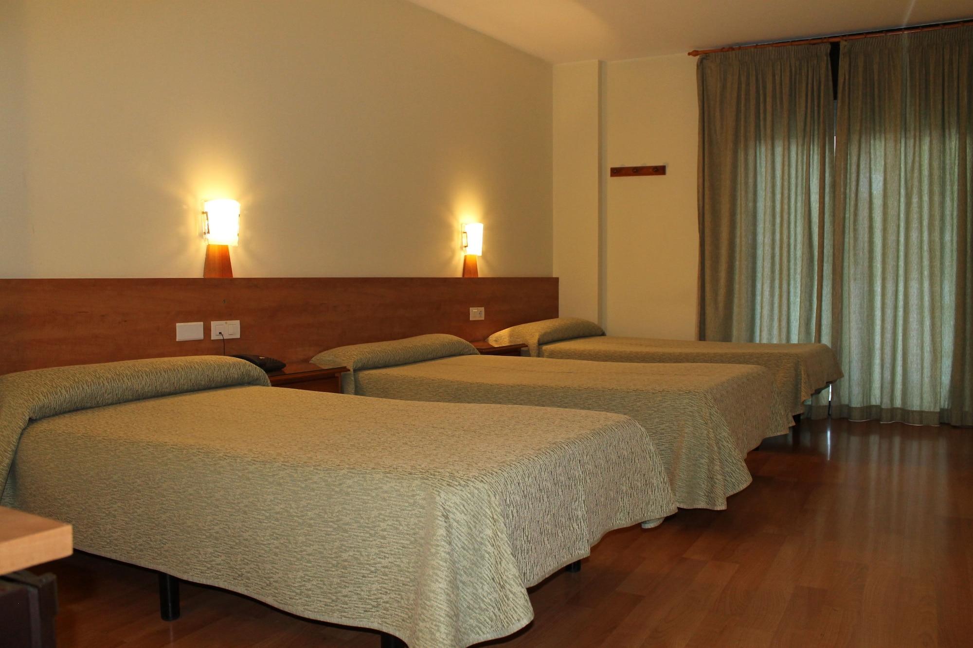Flora Parc 3*