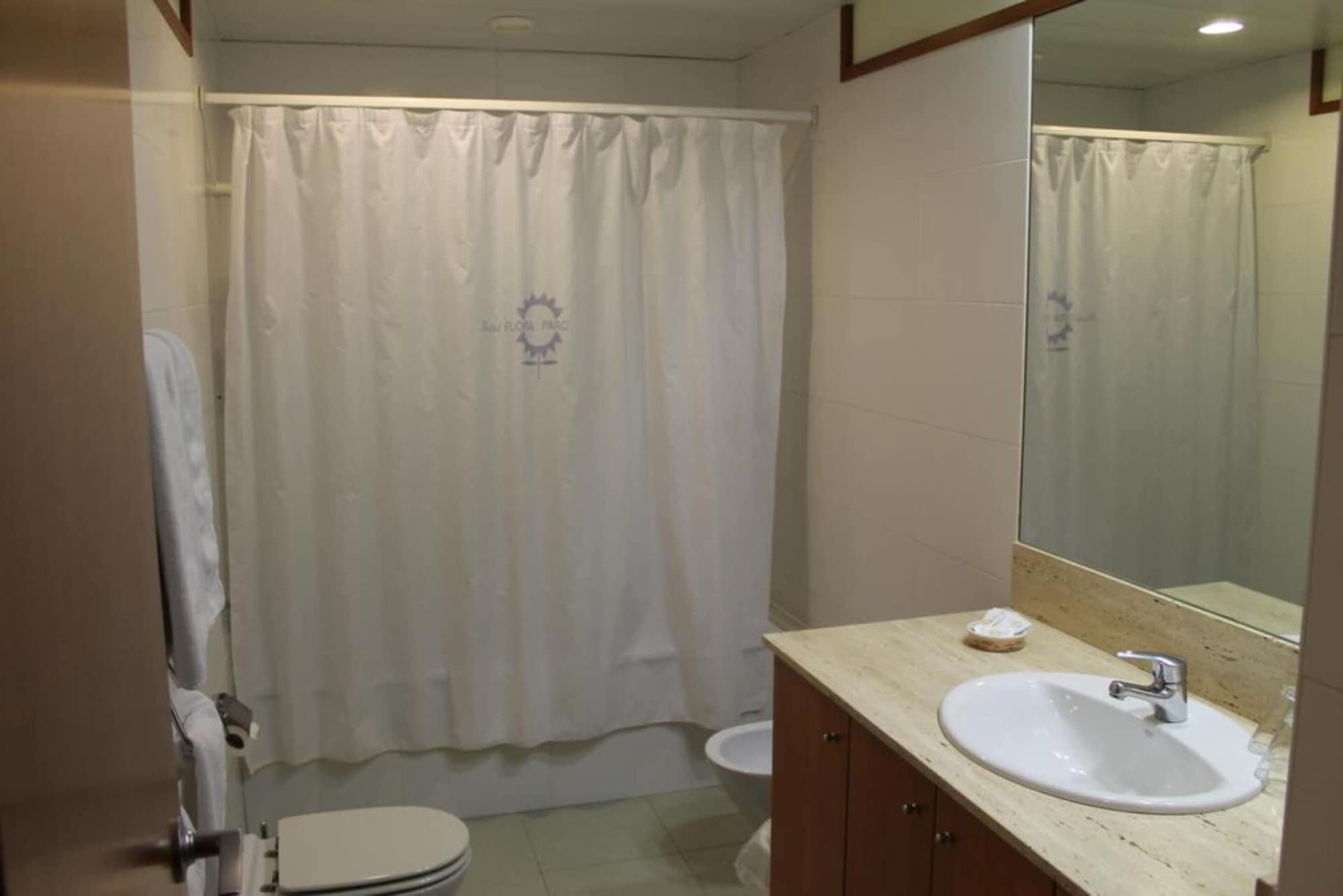 Flora Parc Hotel Castelldefels
