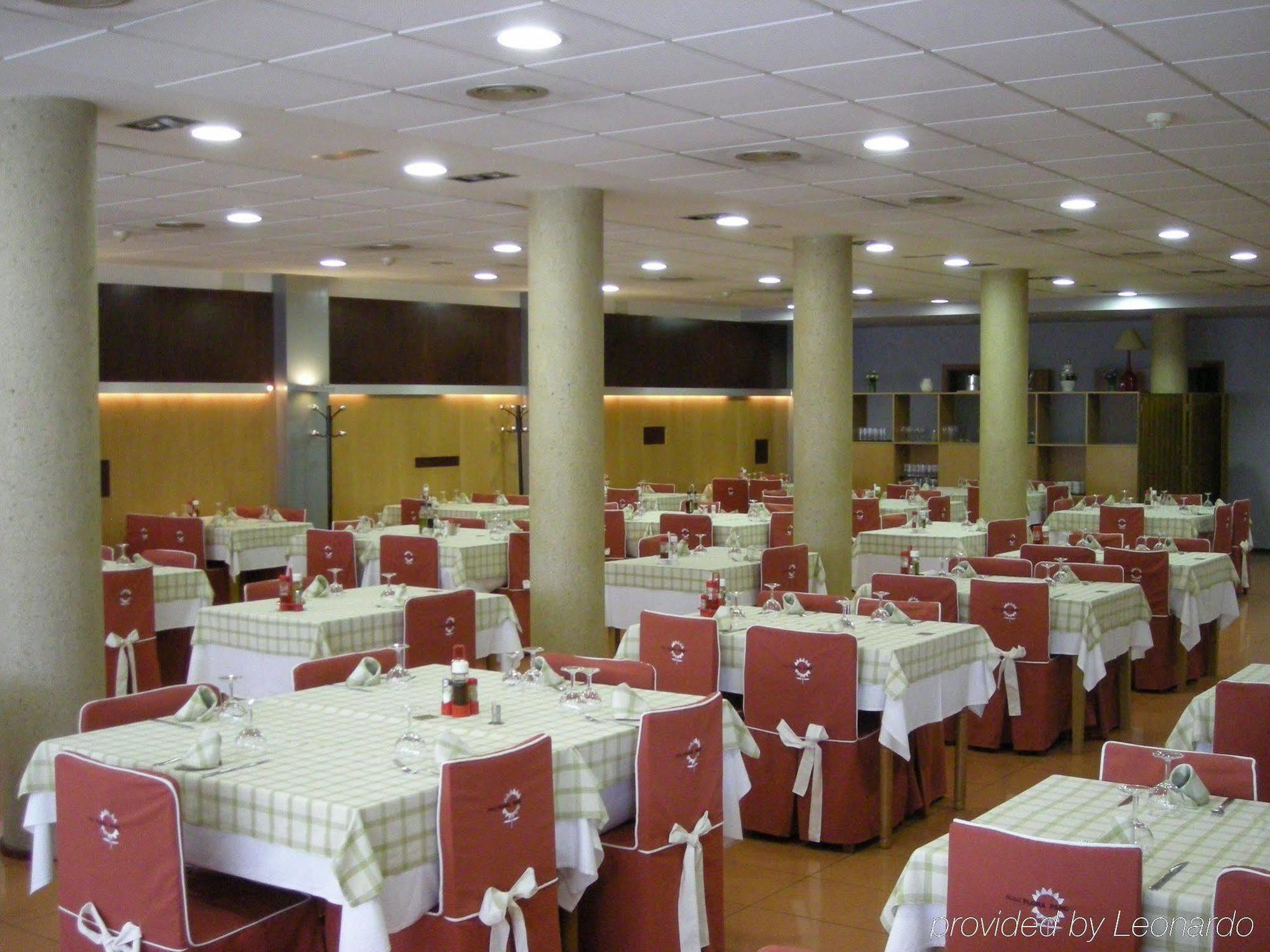Flora Parc 3* Castelldefels
